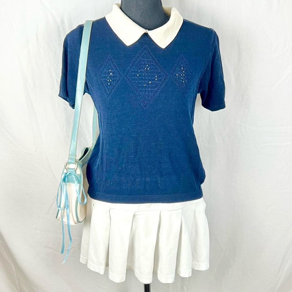 Twee collared knit top size large